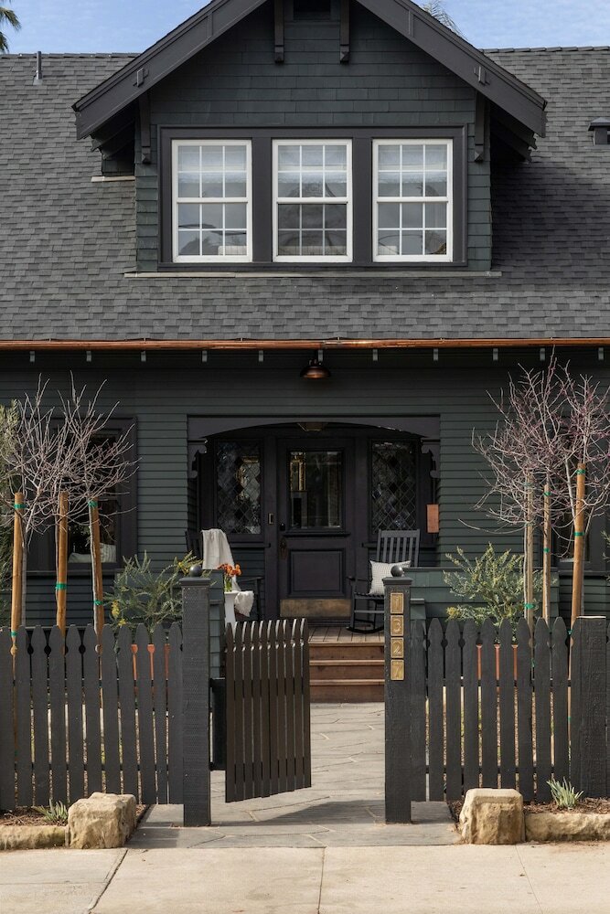 Фото A White Jasmine Inn