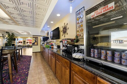 Гостиница Americas Best Value Inn Alpine в Алпайне