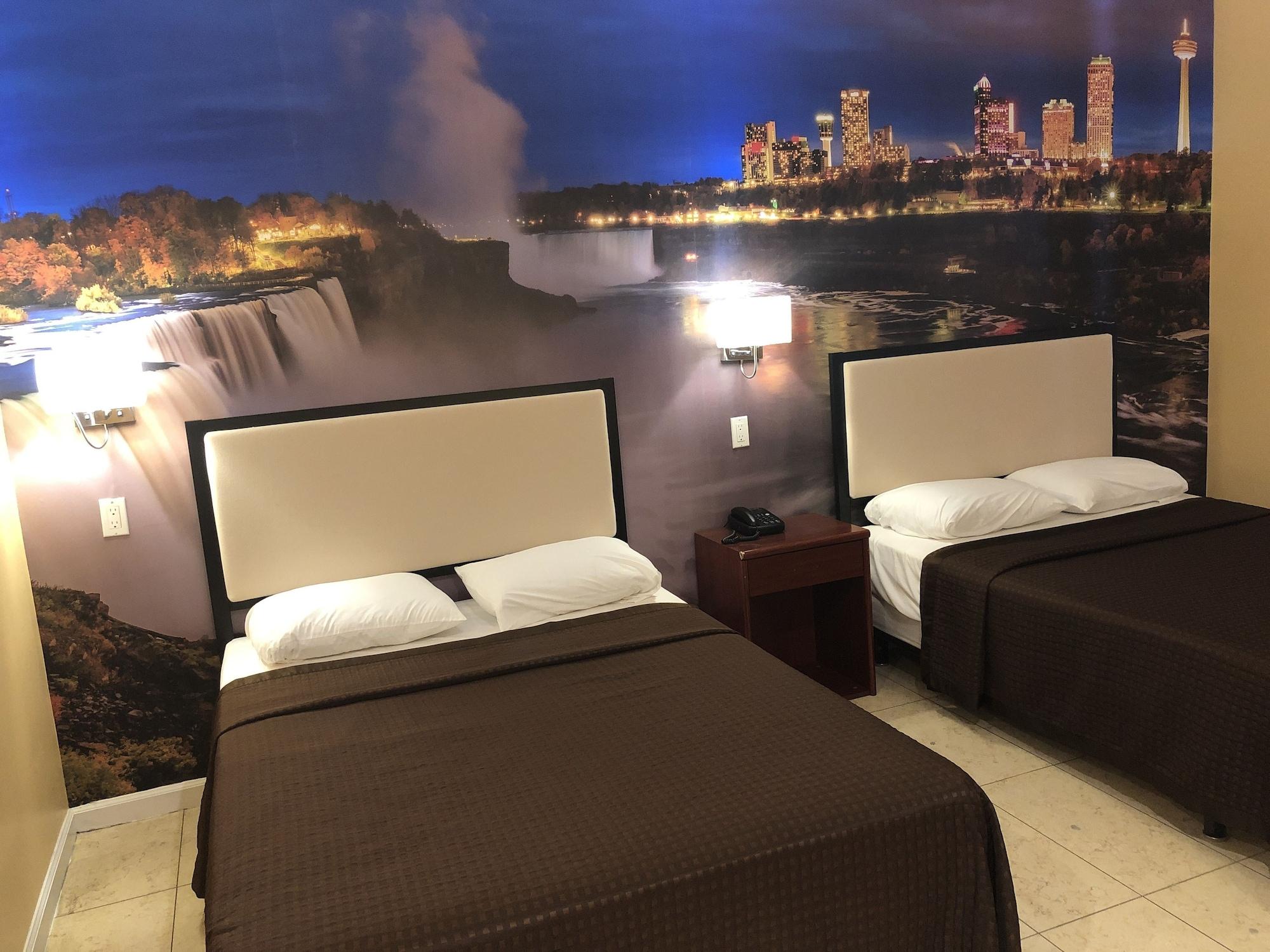 Фото Knights Inn Brooklyn Sunset Park