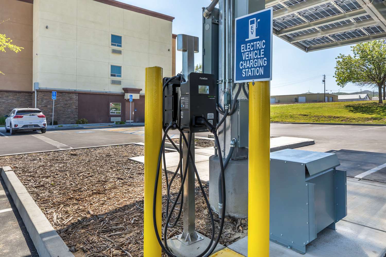 Фото Best Western Plus Taft Inn