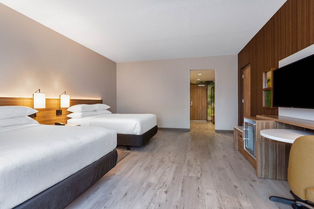 Фото Wyndham Garden Orlando Universal i Drive