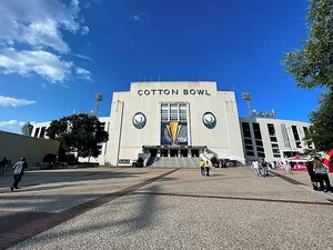 Гостиница Crowne Plaza Dallas Downtown