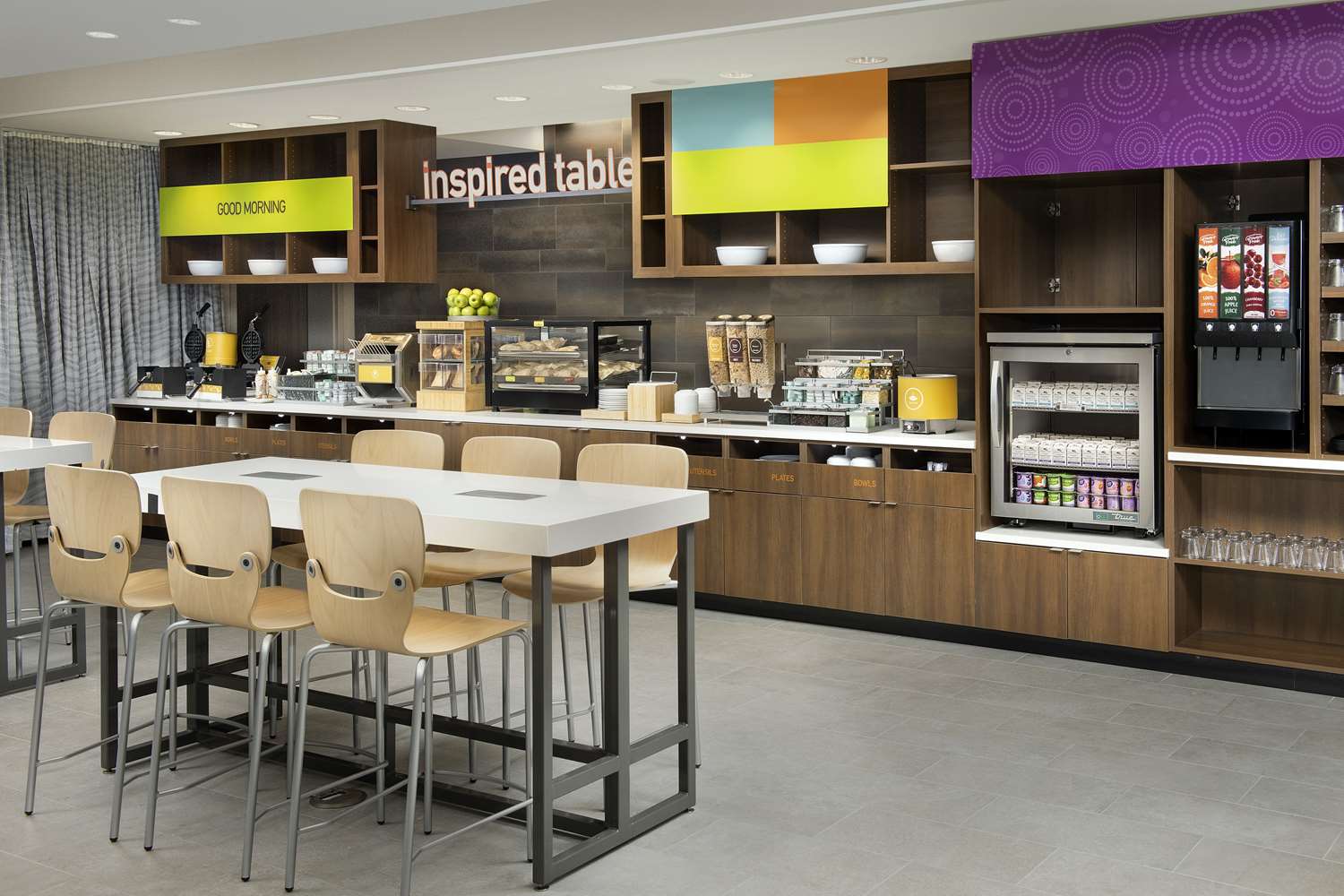 Фото Home2 Suites by Hilton Fort Myers Airport