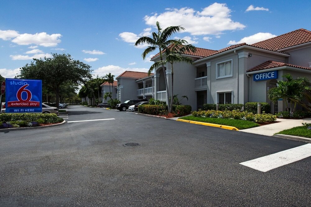 Фото Studio 6 West Palm Beach, Fl