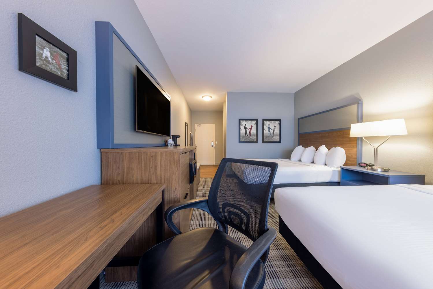 Фото AmericInn by Wyndham Duluth