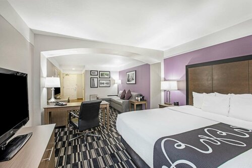 Гостиница La Quinta Inn & Suites by Wyndham Modesto Salida в Модесто
