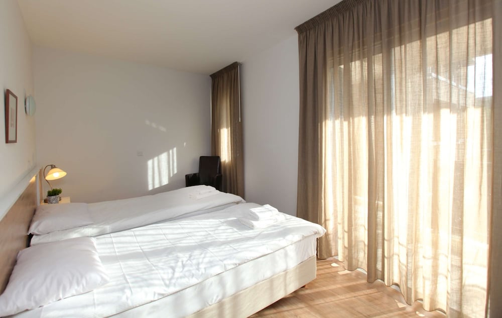 Фото Centrum Hotel