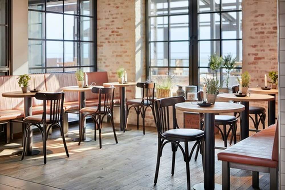 Фото Lighthouse Hotel & SPA