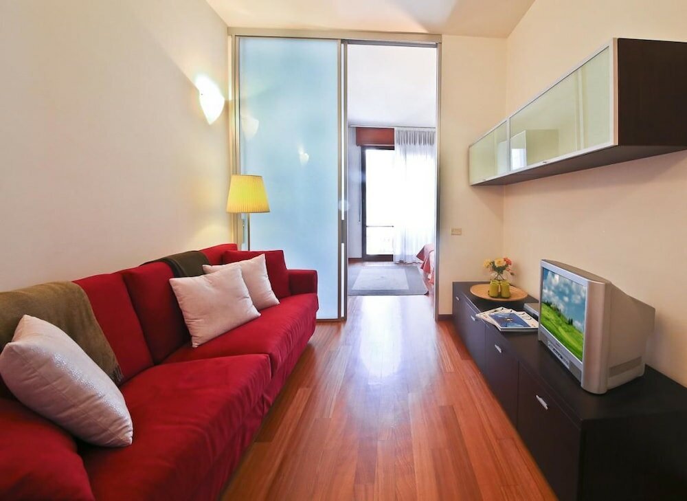 Фото Santa Croce VIA Verdi