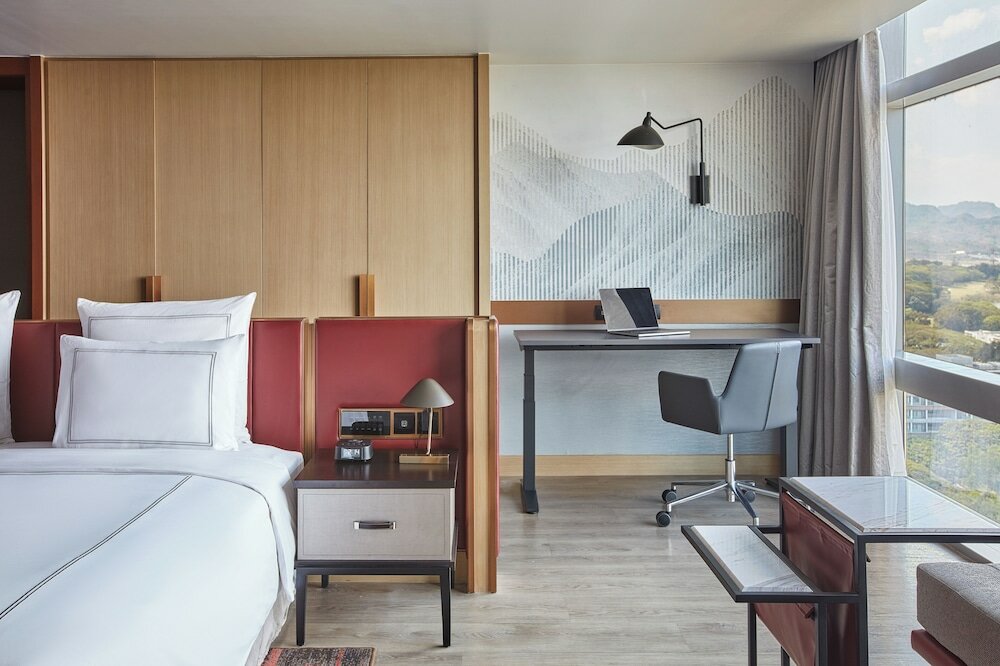 Фото Swissotel Clark Philippines