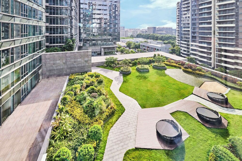 Фото Doubletree by Hilton Shenzhen Airport Residences