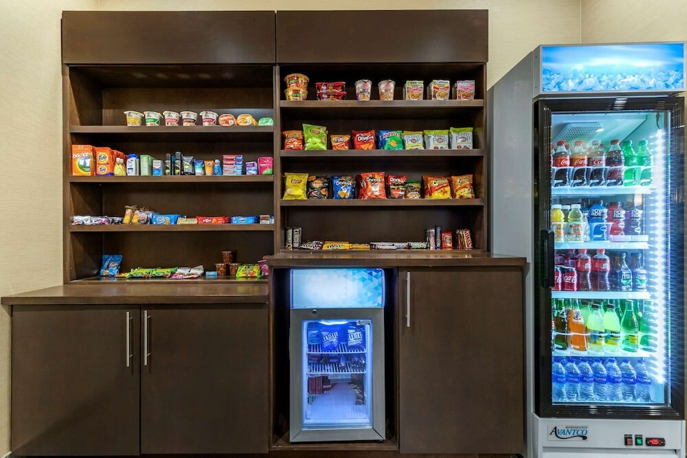 Фото Comfort Suites San Antonio Ft. Sam Houston/SAMMC Area