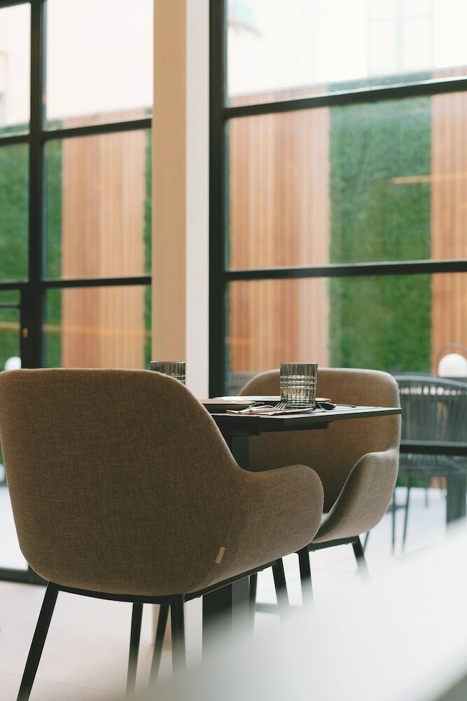 Фото Boutique Hotel Petit Montisión