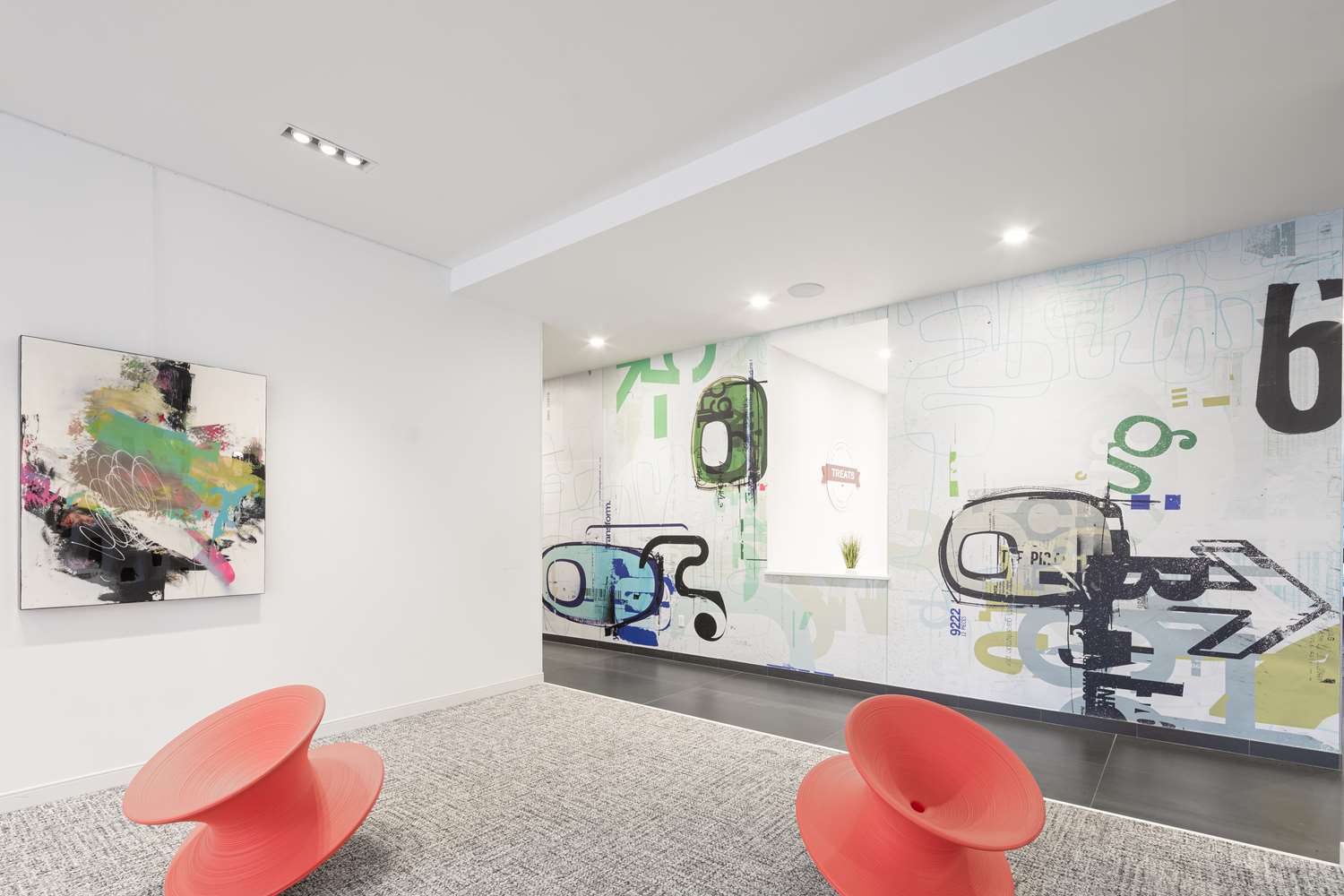 Фото Hampton Inn & Suites Rochester Downtown