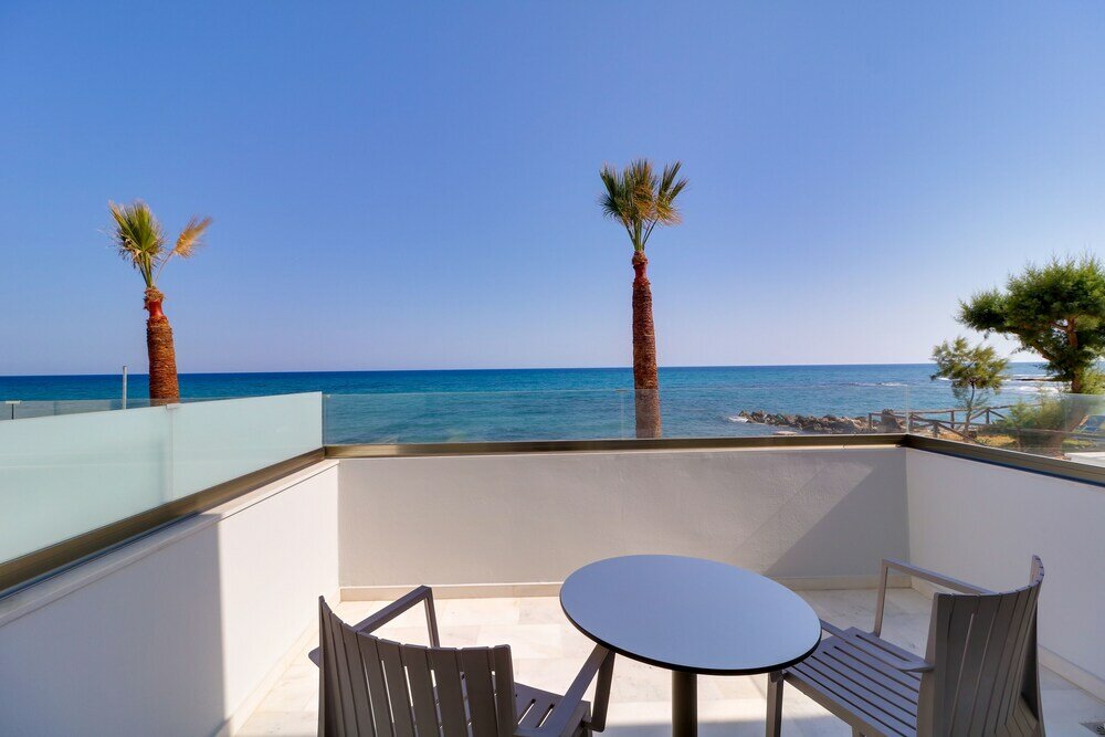 Фото Harmony Rethymno Beach Hotel
