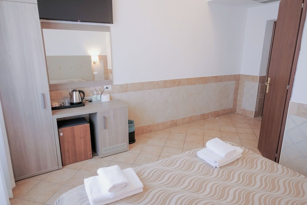 Фото Hotel Alex Square