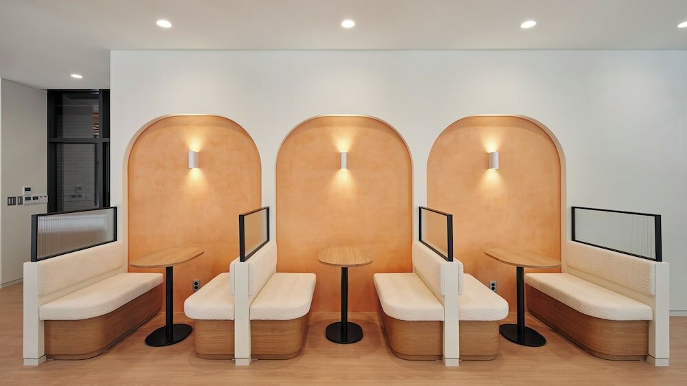 Фото Hotel The Botanik Sewoon Myeongdong