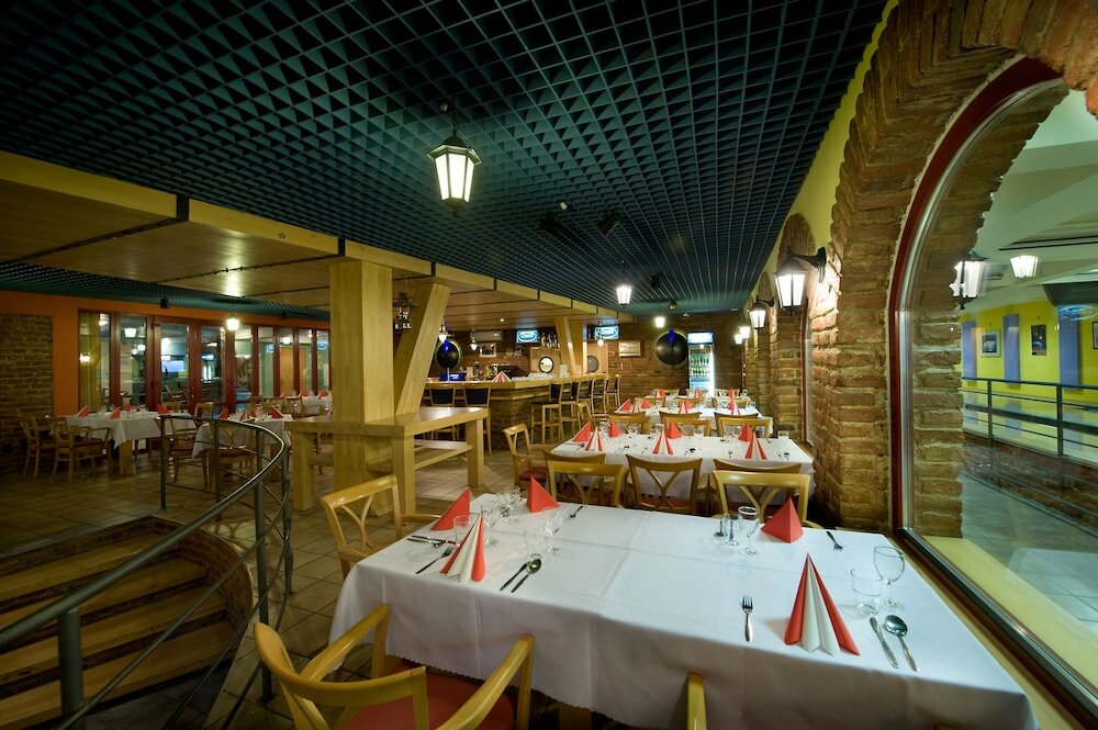 Фото Grand Hotel