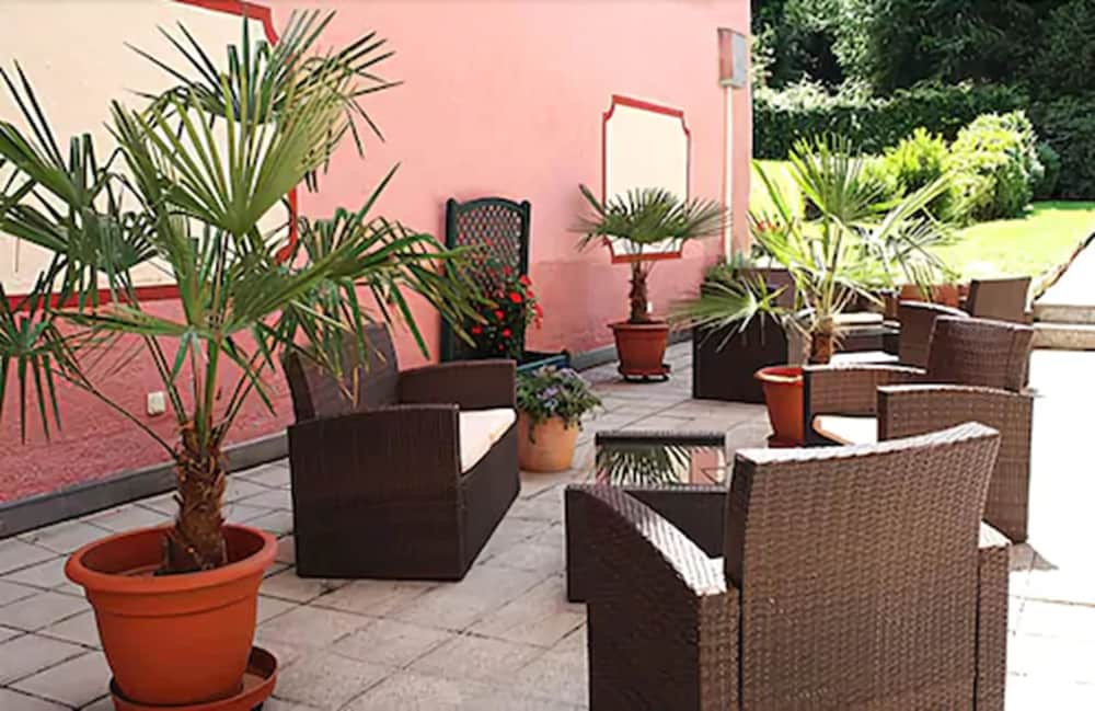 Фото Hotel Schweizer Hof