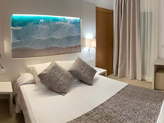 Фото Hotel Amic Colon