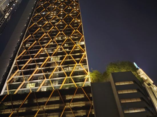 Фото Scarletz Suites Klcc by M Suites