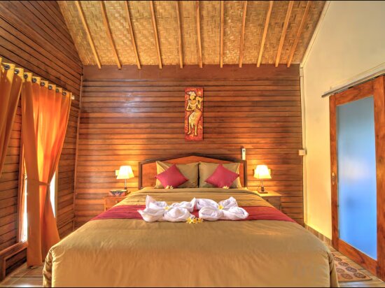 Фото Ayu Hill Bungalow