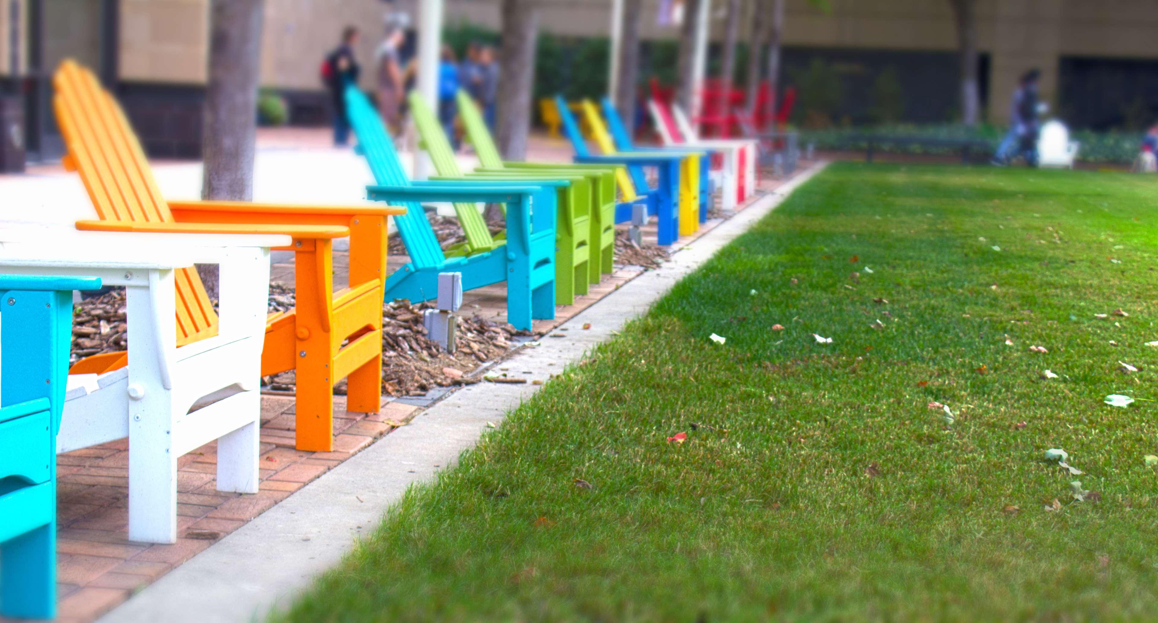 Фото Doubletree by Hilton Charlotte - Gateway Village