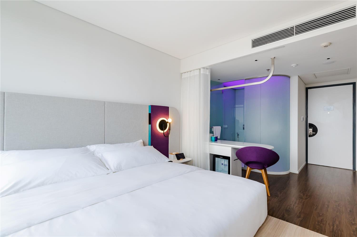 Фото Sojo Hotel Ga Hanoi