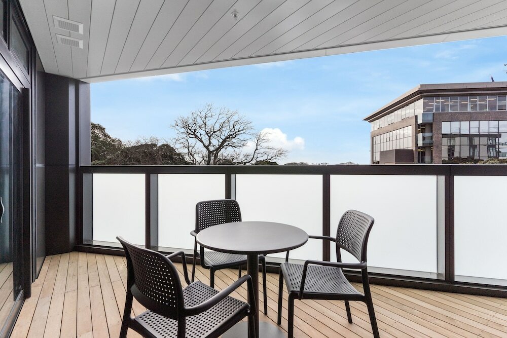 Фото Ramada by Wyndham Newmarket Auckland