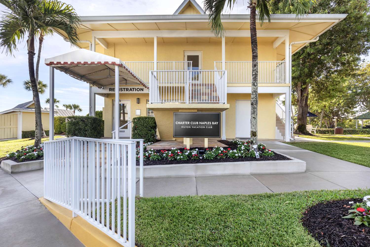 Фото Charter Club of Naples Bay by Diamond Resorts