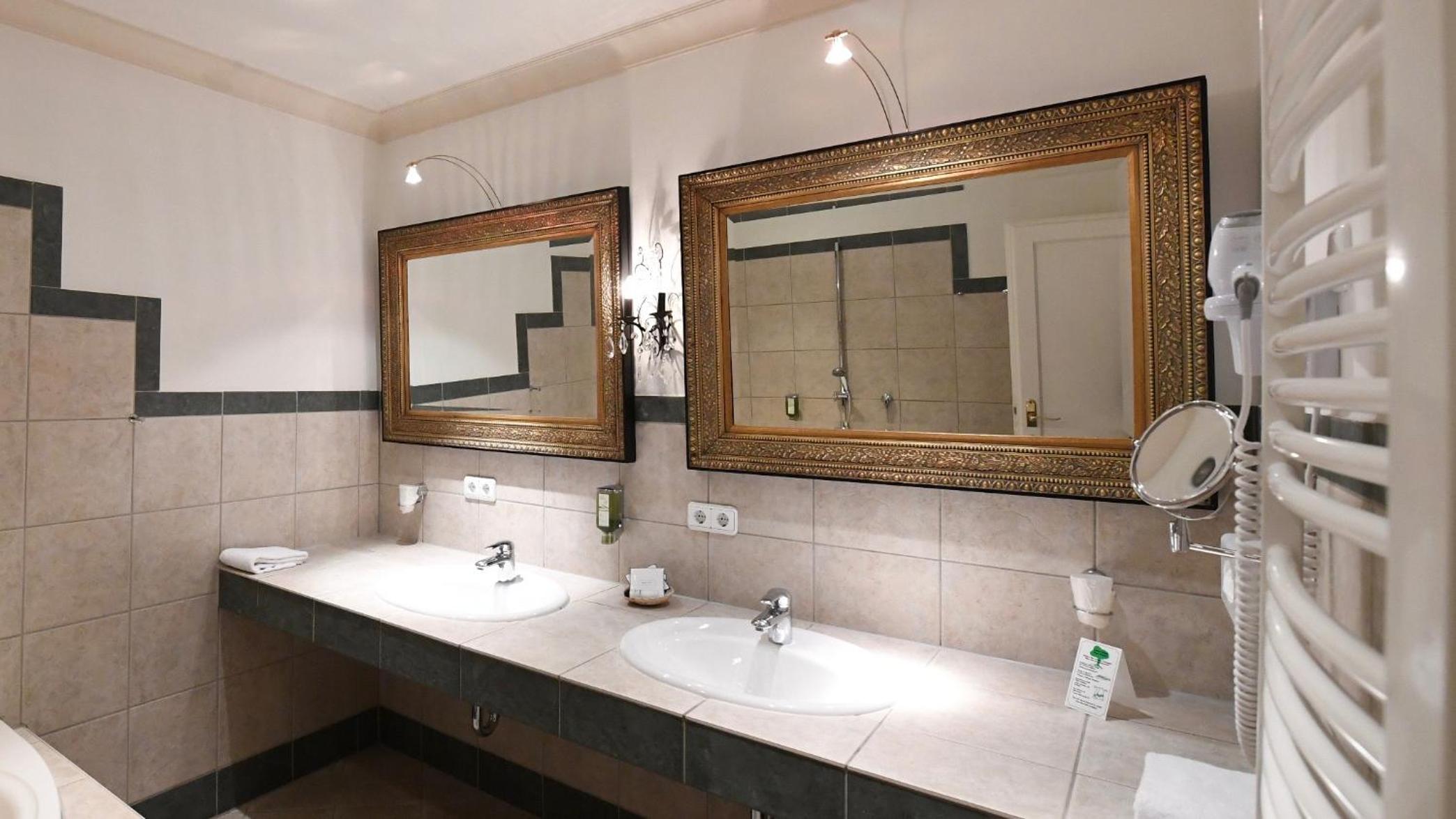 Фото Bischofshof am Dom