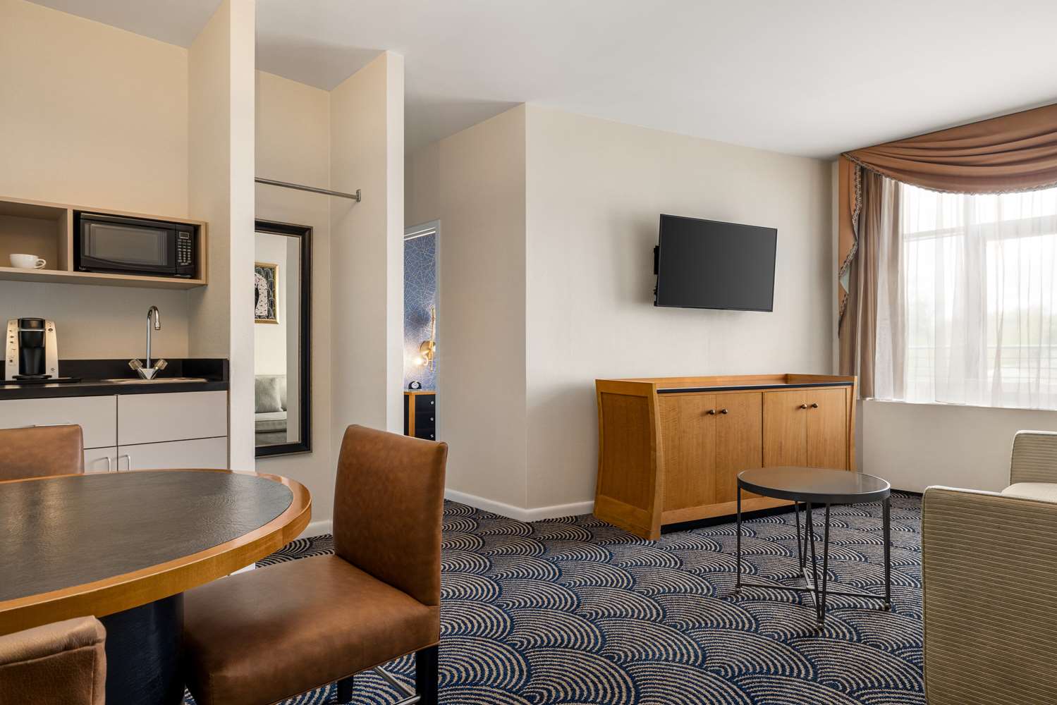 Фото 242168822914