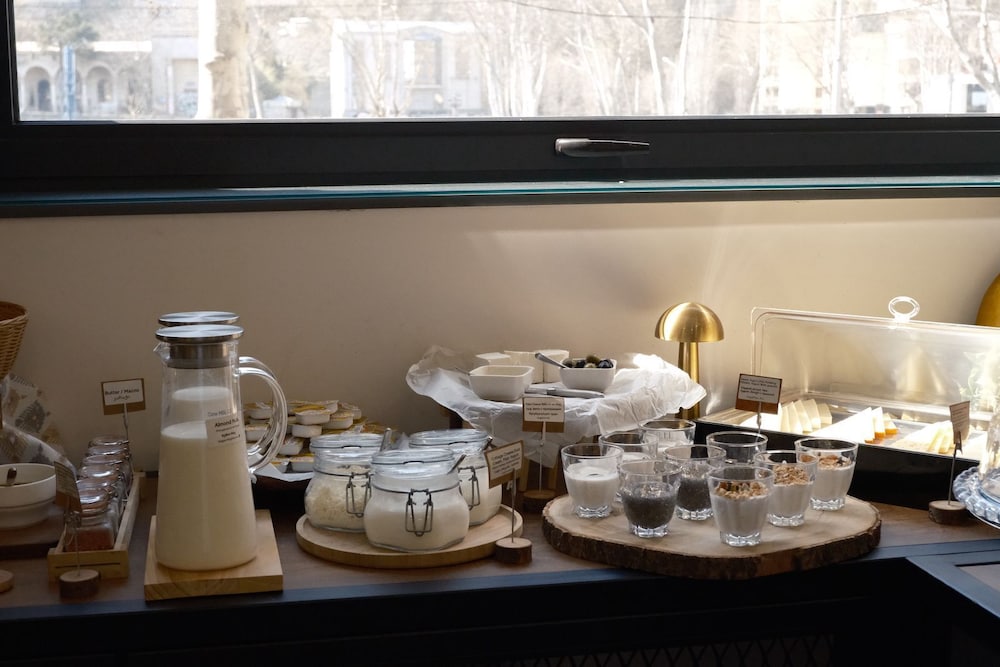 Фото Monday by Dnt Group