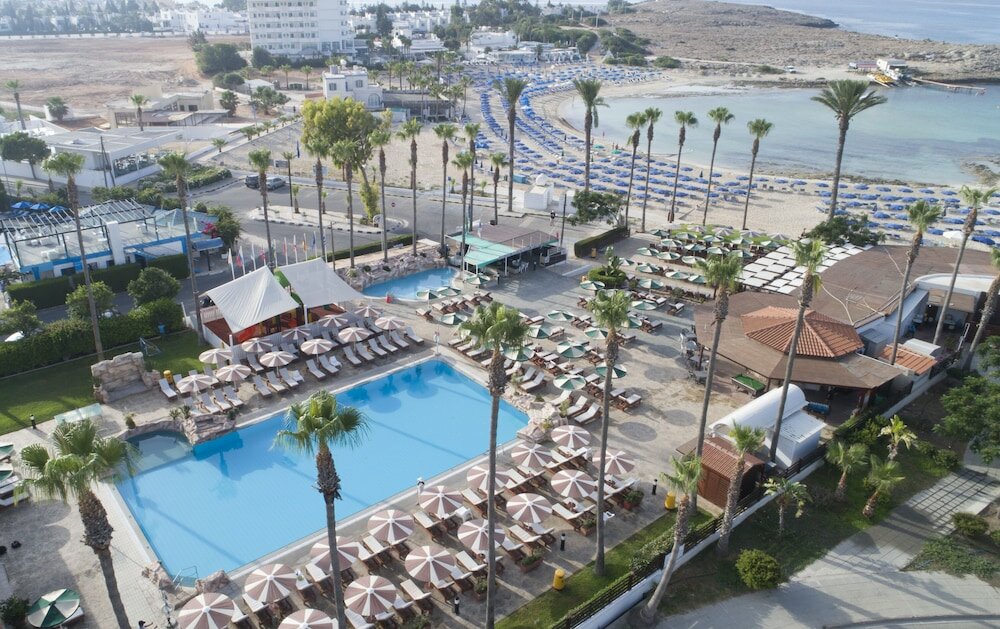 Фото Pavlo Napa Beach Hotel