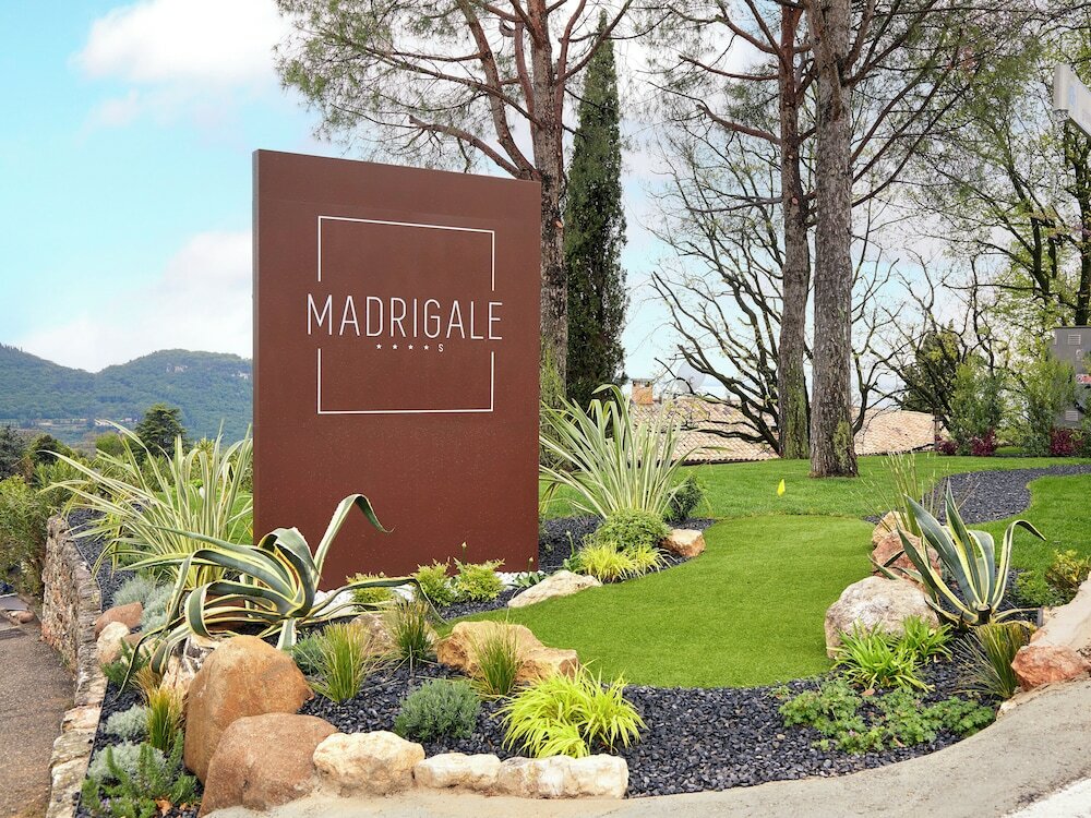 Фото Madrigale Panoramic Lifestyle & Soulful Hotel