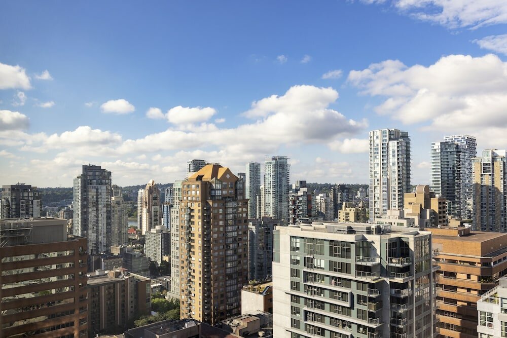 Фото Sheraton Vancouver Wall Centre