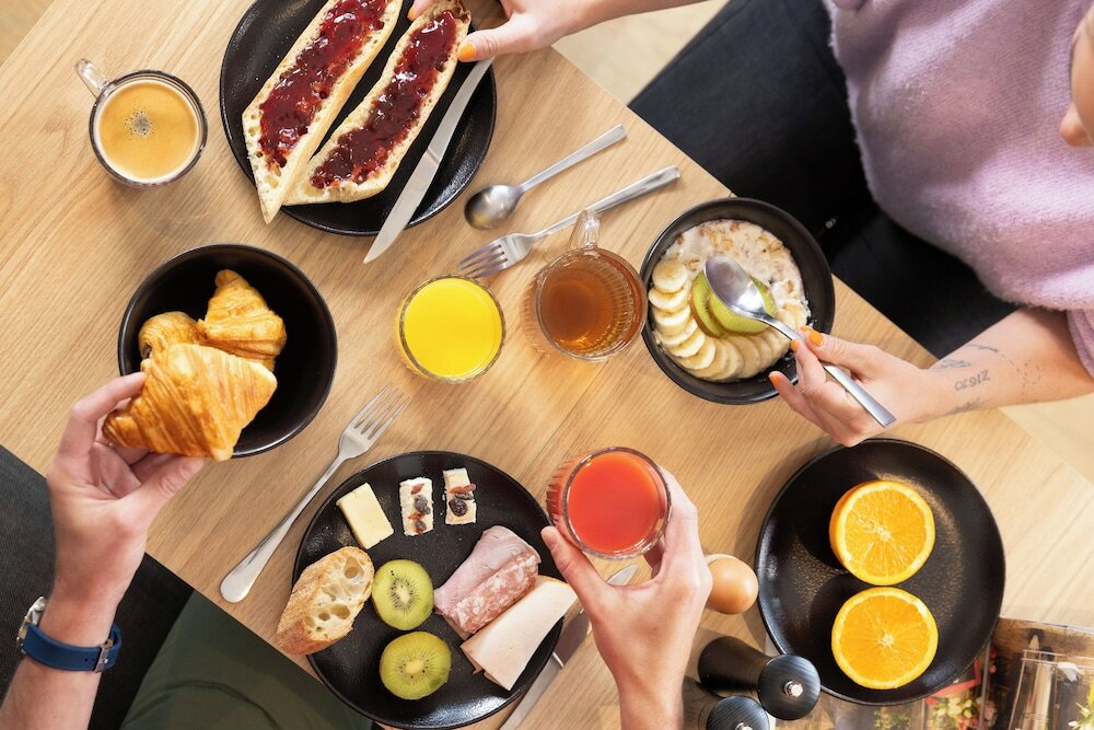 Фото Hotel Saint Marcel