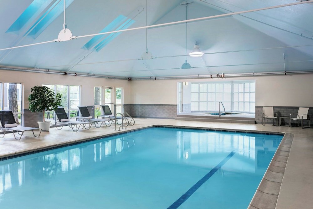 Фото Delta Hotels by Marriott Burlington