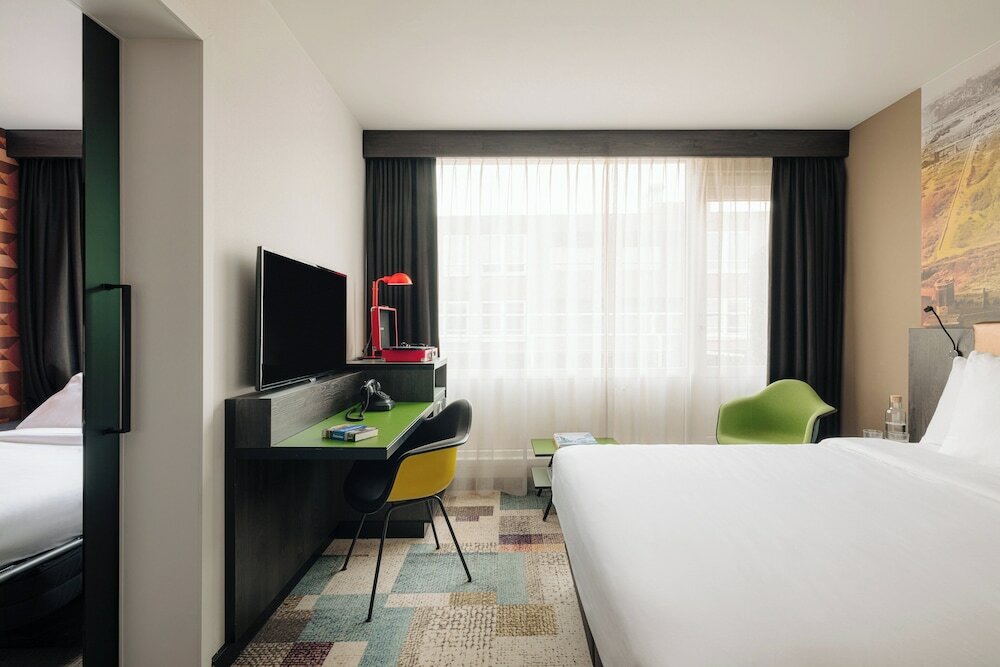 Фото Savoy Hotel Rotterdam