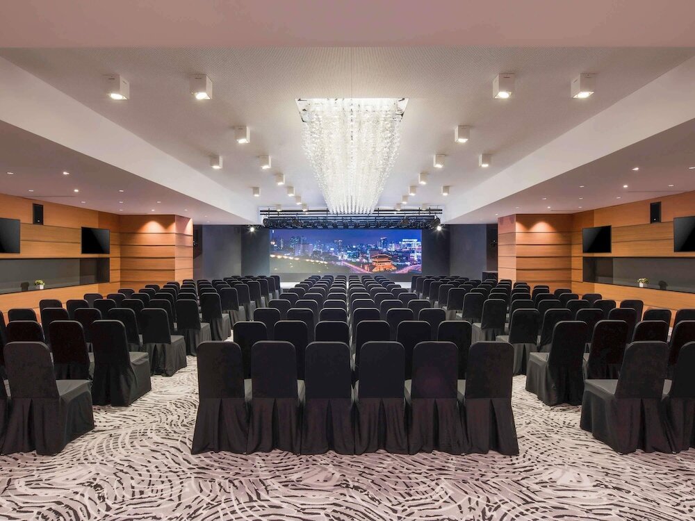 Фото Novotel Ambassador Seoul Dongdaemun Hotels & Residences