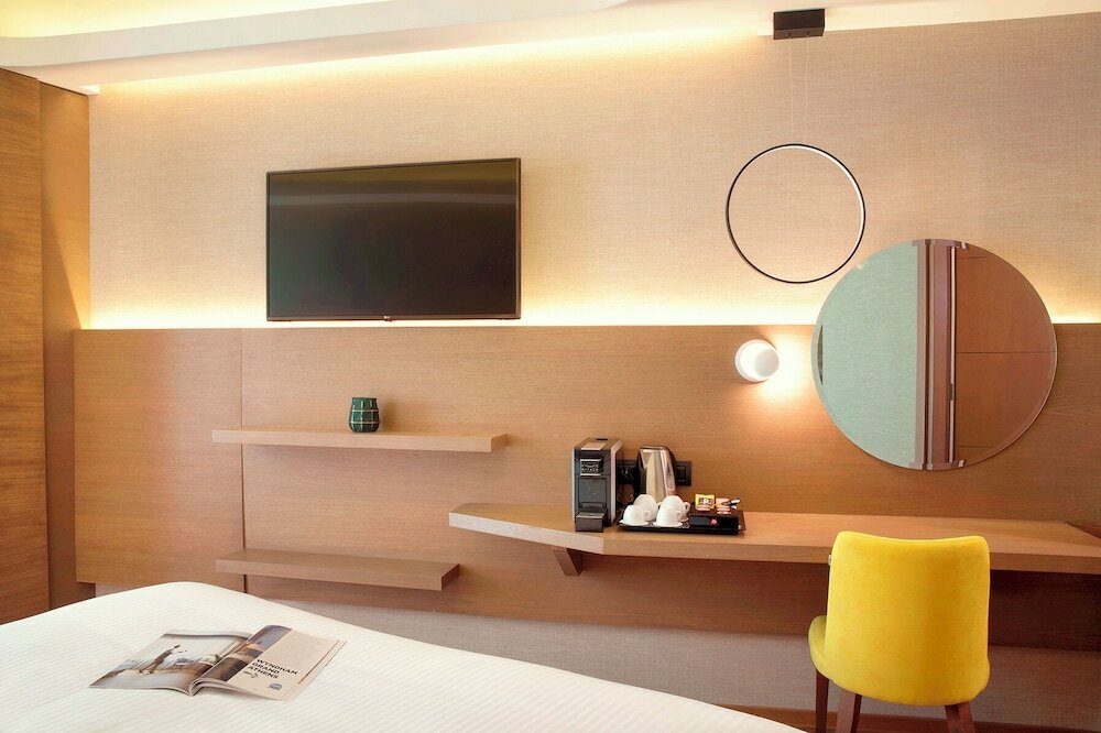 Фото Wyndham Athens Residence