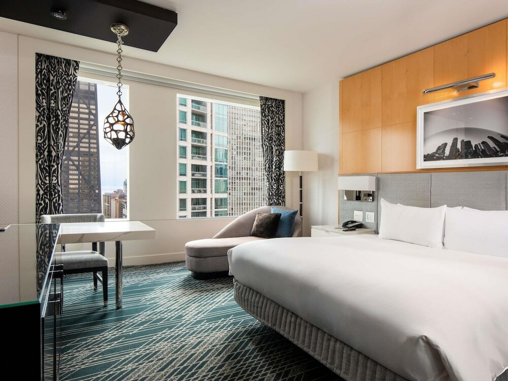 Фото Sofitel Chicago Magnificent Mile