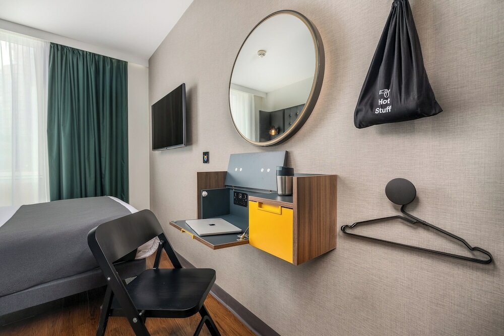 Фото Point A Hotel Edinburgh Haymarket