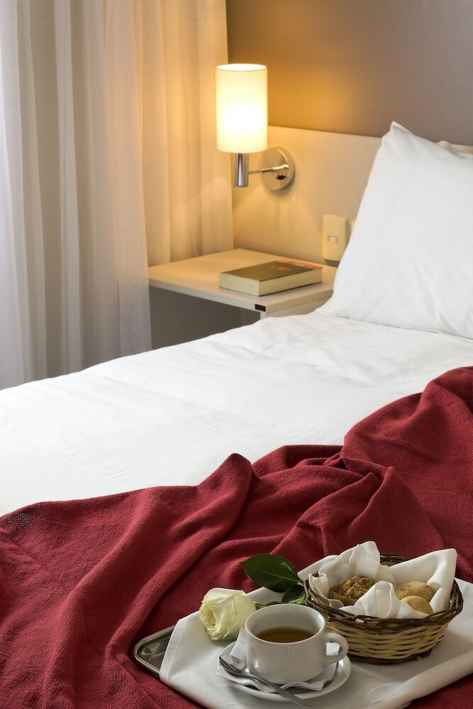 Фото Hotel Intercity Praia De Belas