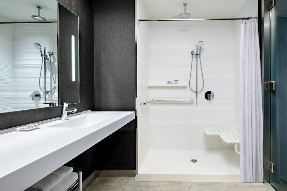 Фото Ac Hotel by Marriott Grand Rapids Downtown