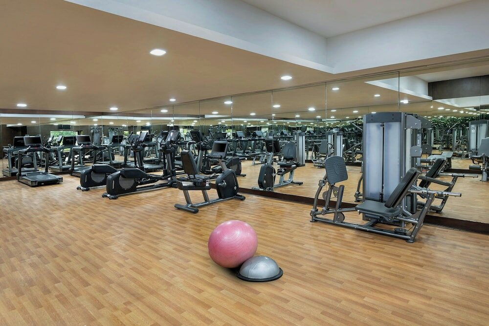 Фото Courtyard by Marriott Mumbai International Airport