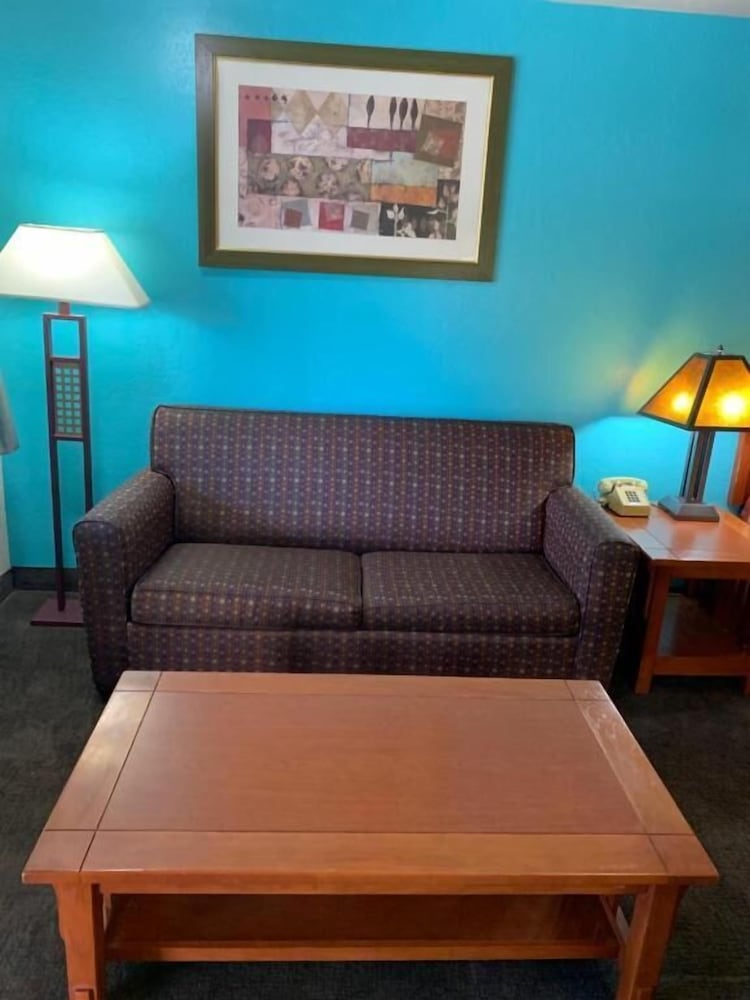 Фото Claridge Inn