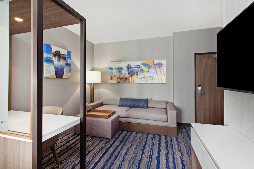 Фото SpringHill Suites by Marriott Huntington Beach Orange County