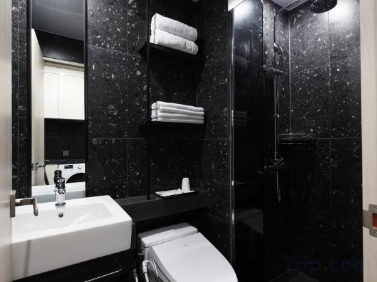 Фото Gloucester Hotel Kintex