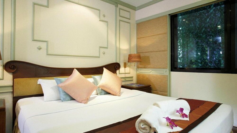 Фото Majestic Suites